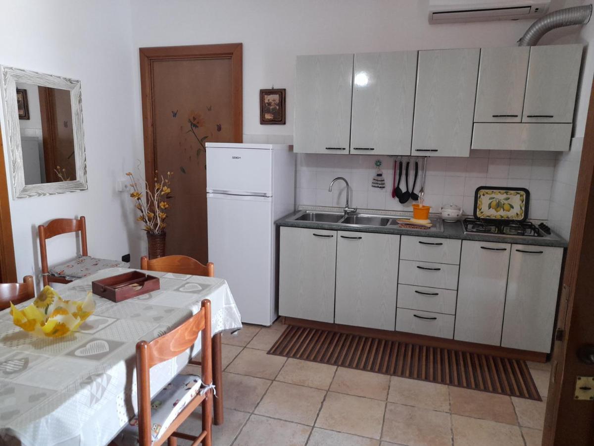 Casa Vacanza Augusto Uggiano La Chiesa Εξωτερικό φωτογραφία