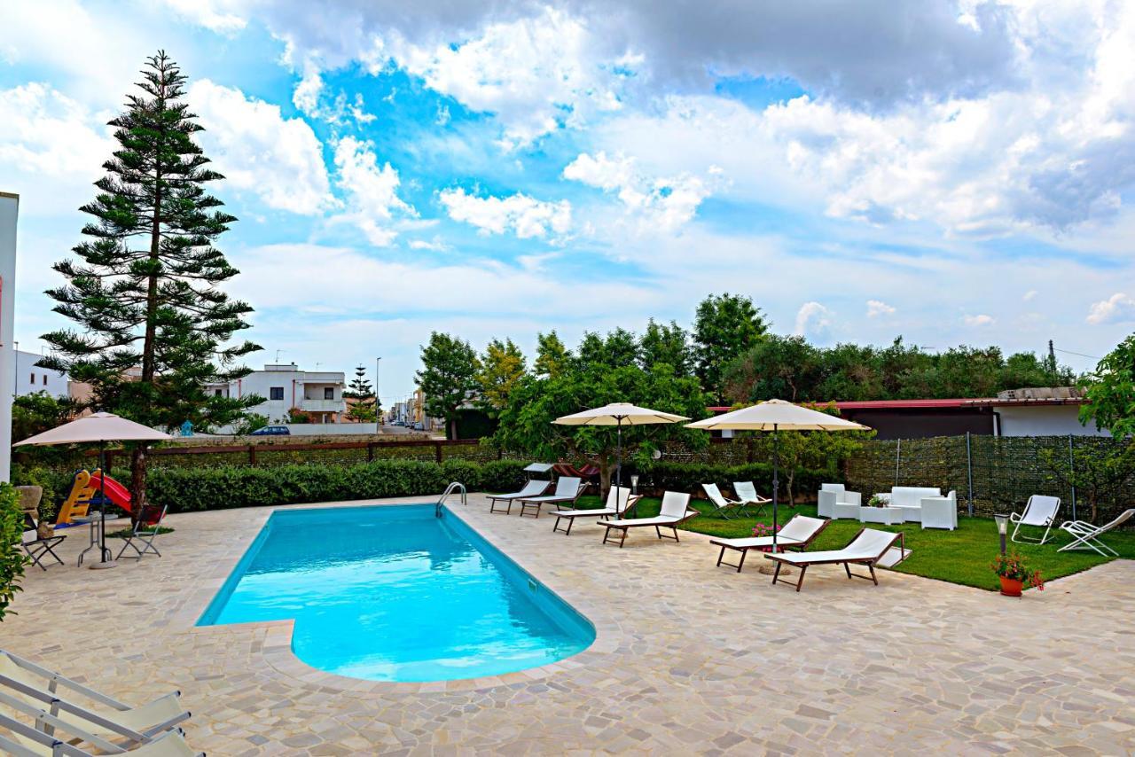 Casa Vacanza Augusto Uggiano La Chiesa Εξωτερικό φωτογραφία